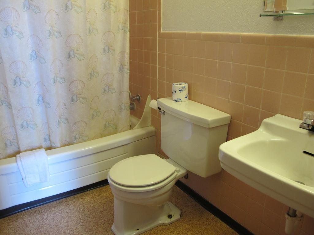 Economy Inn Ontario Rom bilde